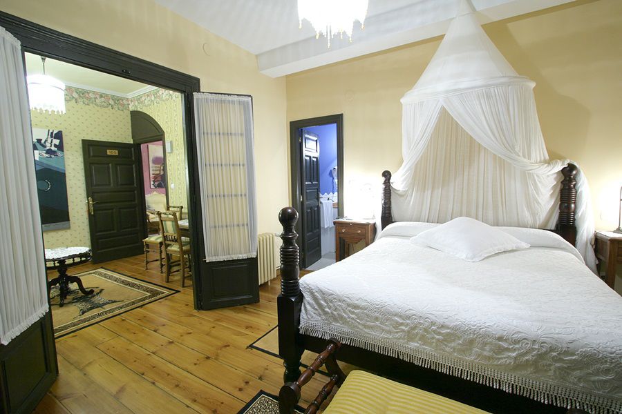 Hotel Palacio La Casona De Cerrazo Esterno foto